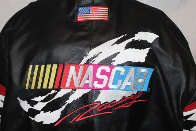 Awesome Chase Authentics NASCAR Racing Leather Jacket in Men's in Calgary - Image 6