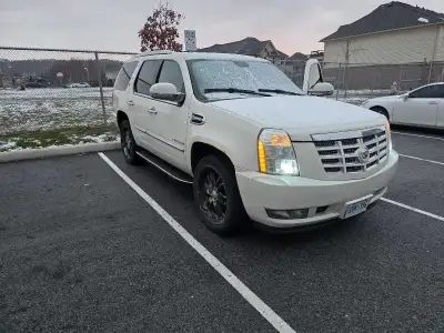 Drives great and cheap on GAS! It's a V8 but being a hybrid it doesn't feel like a 8cyl at all. I pu...