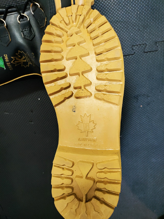 Men's Winter Boots Sorel Caribou size 8 in Men's Shoes in Mississauga / Peel Region - Image 4