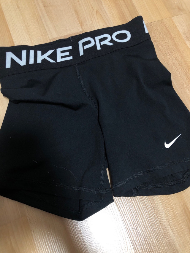 Nike Pro Shorts in Women's - Bottoms in Gatineau - Image 3