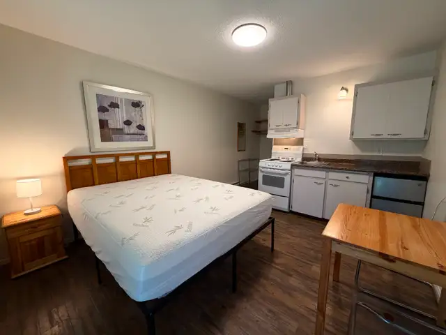 Studio Suite in Telkwa