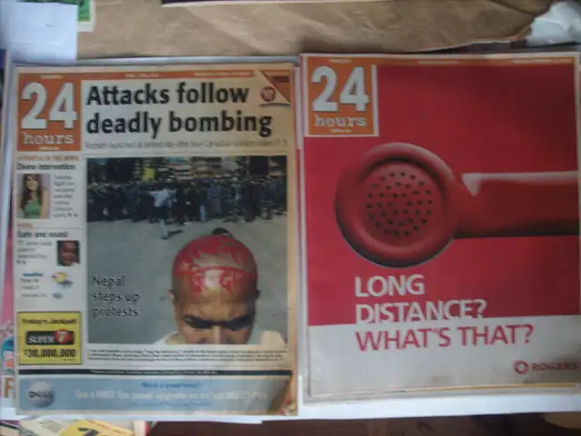 Small Collection of 24 News Magazines + More Selling  6500/1505 in Magazines in City of Toronto - Image 5