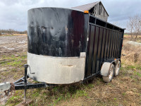 2005 jamco livestock trailer