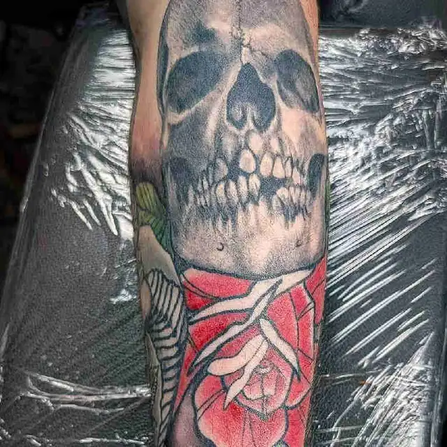 TATTOO WORK AVAILABLE 64750347060099121