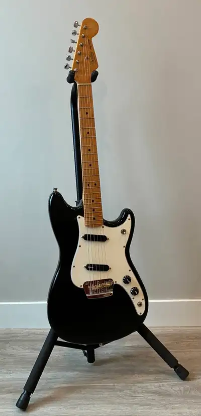 1994 Fender Duo Sonic Electric Guitar, View more