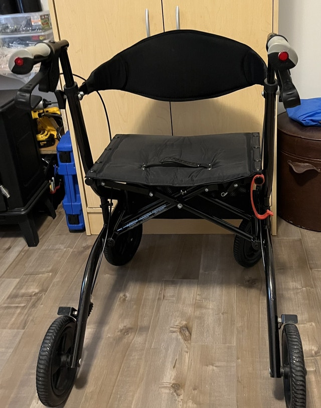 Déambulateur Airgo Excursion X20 Santé et besoins spéciaux Lévis