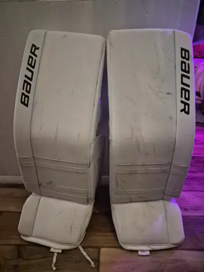 Goalie Pads & Gloves - Bauer GSX, View more