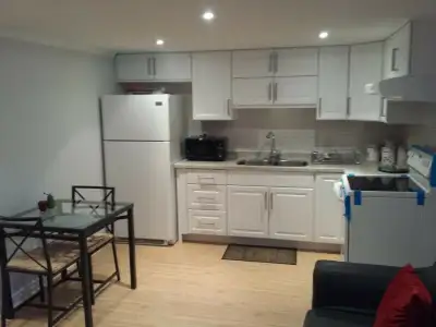 We have one room available and are looking for quiet and clean students. International students welc...