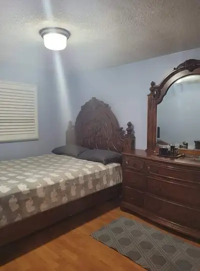 room rent (Etobicoke male only)