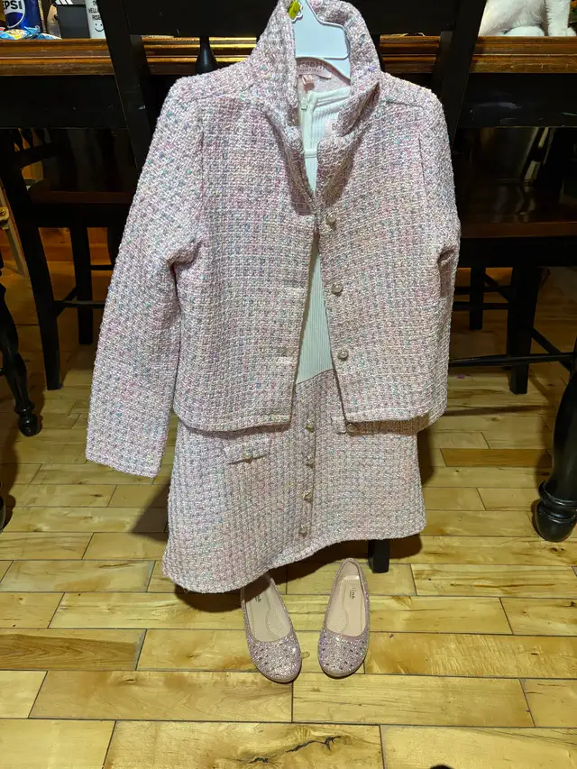 Girls size 12 sparkle dress and shoes size 4. in Kids & Youth in City of Halifax - Image 2