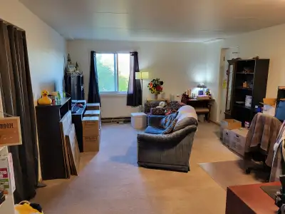 2 Bedroom 4th floor apartment for rent at 210 Oakland Ave. Lease is 1 year, ends October 1st 2027, b...