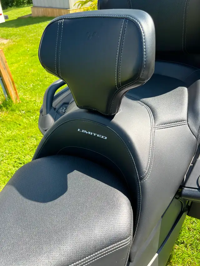 2023 Can Am Spyder RT Limited with addons in Touring in St. Catharines - Image 9