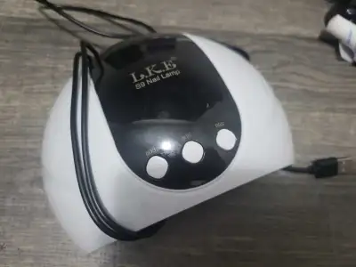 There'd another video of about 23 gel. Polishes from gellen as well with this bundle. 2 nails lamps,...