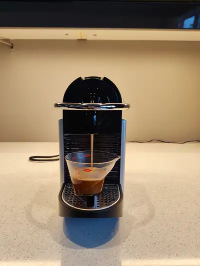 This unit is in pristine condition and was only lightly used with filtered water.