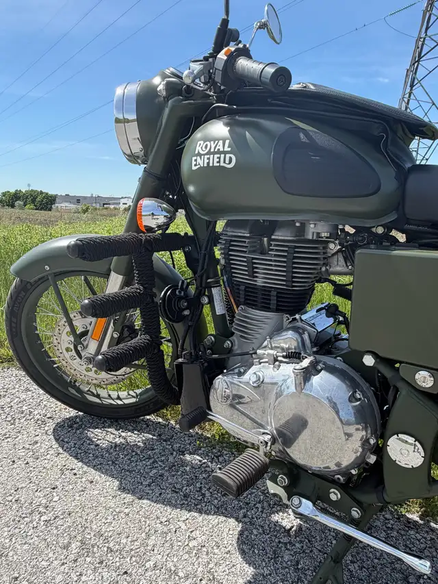 ROYAL ENFIELD in Street, Cruisers & Choppers in Mississauga / Peel Region - Image 8