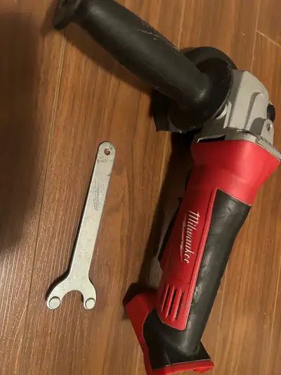 Milwaukee M18 mini grinder , View more