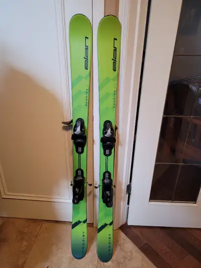 Freestyle Elan Skis 145 cm with Elan adjustable bindings, View more