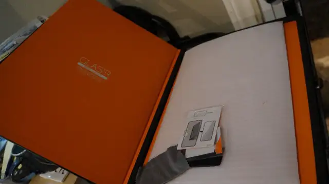 SPIGEN GLASTR LAPTOP SCREEN PROTECTOR in Laptop Accessories in Norfolk County - Image 3