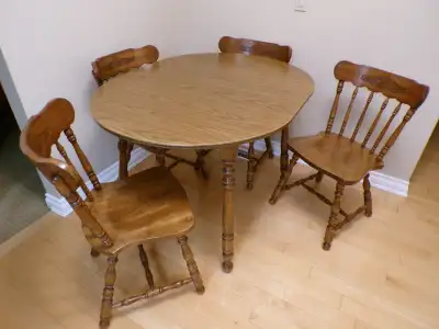 MOVING SALE::   KITCHEN  TABLE & CHAIRS, View more
