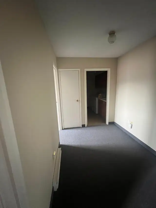 Commercial Office Space in Commercial & Office Space for Rent in Oakville / Halton Region - Image 6