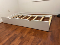 Single/twin trundle bed