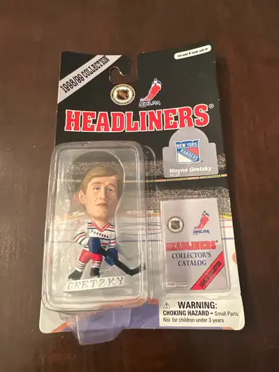  WAYNE GRETZKY Corinthian Headliners Figure , View more