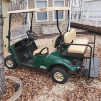 E-Z-GO TXT Gas Golf Car  2018