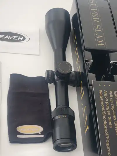 Excellent condition Weaver Super Slam 4-20x50 Comes with box and accessories Fine Cross Dot Can ship...