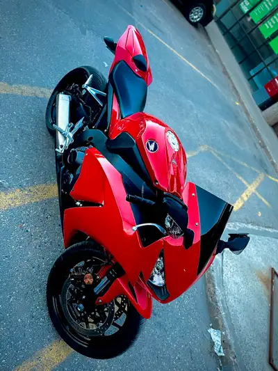 For sale is my 2012 Honda Cbr1000rr abs. Bike has 20000 kms on it. It has a few tasteful mods such a...