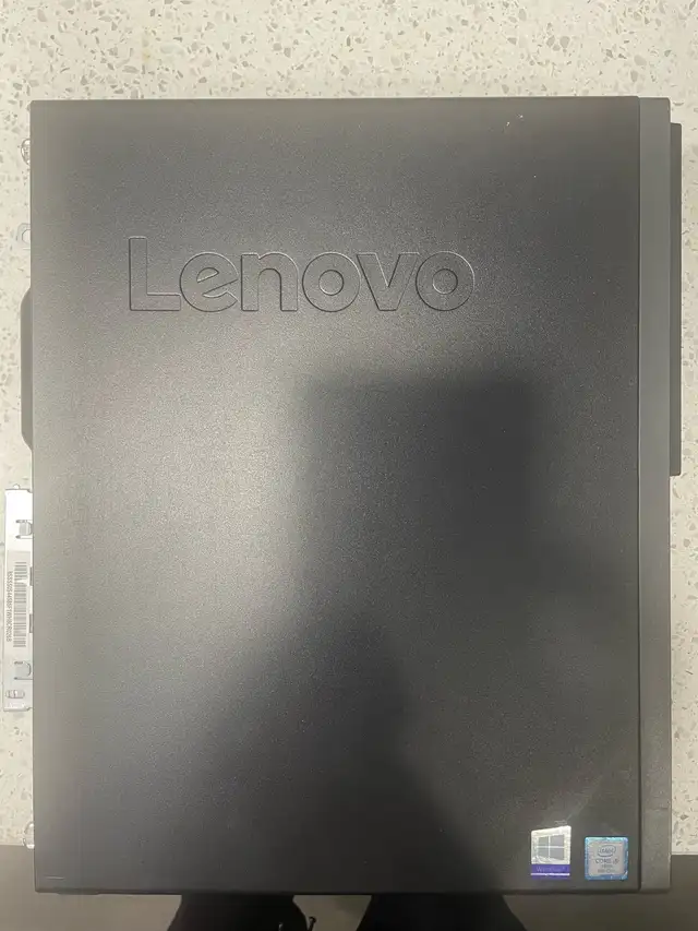 Lenovo ThinkCentre M920s Intel Core i5 500GB HD 8GB Memory DVD in Desktop Computers in Calgary - Image 4