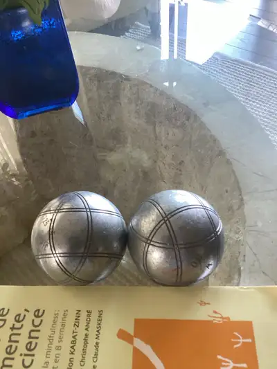 2 boules de pétanque Obut, View more