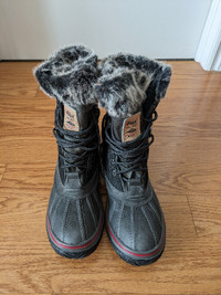Pajar winter boots, new.  Size 9.  $100