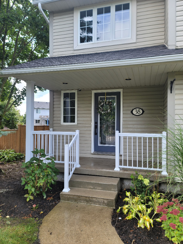 Porch & Deck Railing, Flooring, Pergola, Post & Pillar, Fence in Decks & Fences in Kitchener / Waterloo