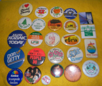 ADVERTISING  PROMOTION BUTTONS  PINS  25