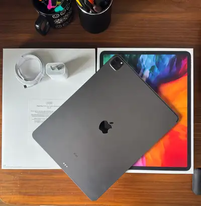 Apple iPad Pro 12.9 512GB Wifi Mint!, View more