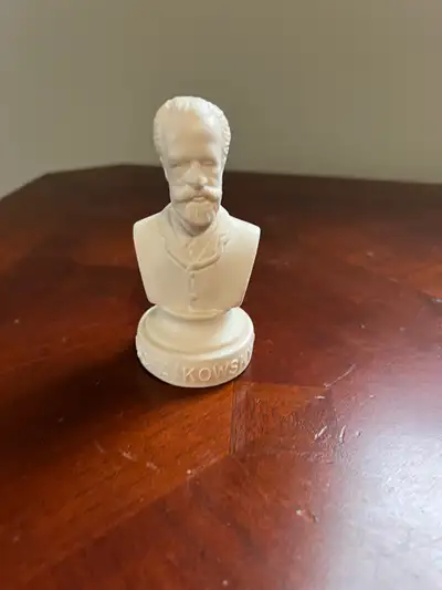 Vintage 1950’s bust of Composer Tschaikowsky by Halbe, View more