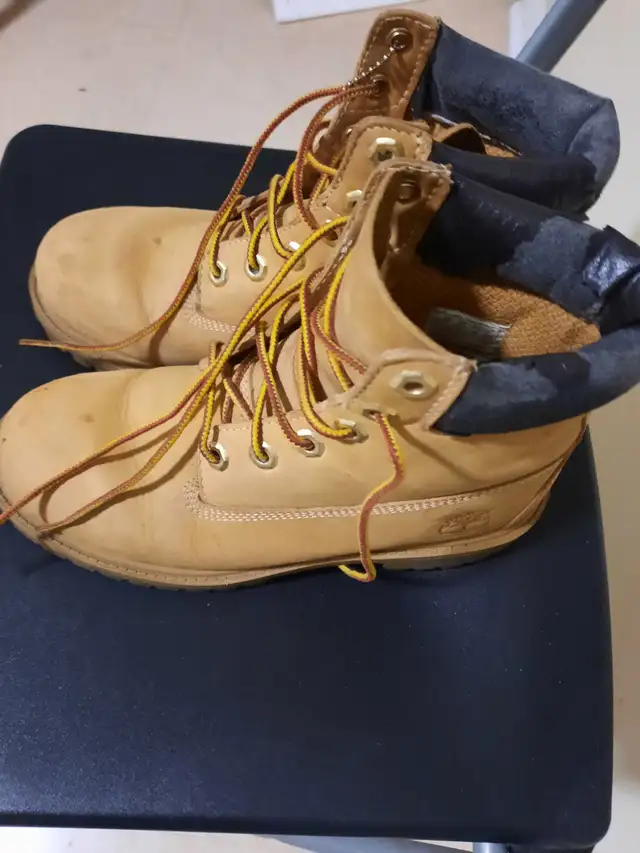 Timberland Boots in Men's Shoes in City of Toronto - Image 6