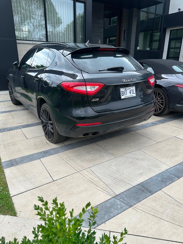 Maserati Levante S Gransport — photo 3