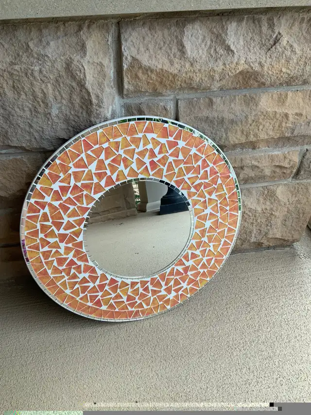 Vintage Early 2000’S Mosaic Tile Orange Round Wall Mirror in Home Décor & Accents in Oakville / Halton Region - Image 7