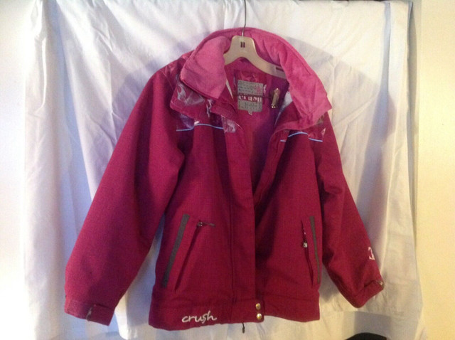 Girls pink CRUSH winter coat Size 12 in Kids & Youth in Calgary