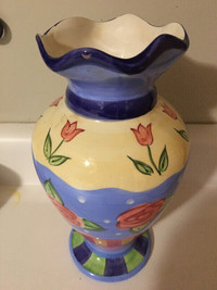 Vintage Vase ceramic 9 1/4” high by Bella Casa by Ganz - $45