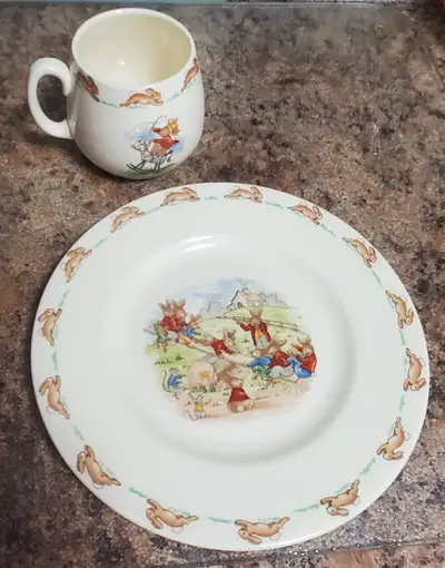 Vibtage Royal Doulton BUNNYKINS plate and mug. Made in England . Fine Bone China. Asking $20 for the...