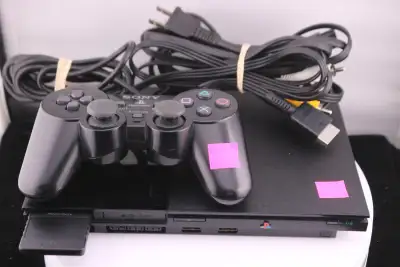 Sony PlayStation 2 Slim – Model SCPH‐90001–Complete Set (#44268, View more