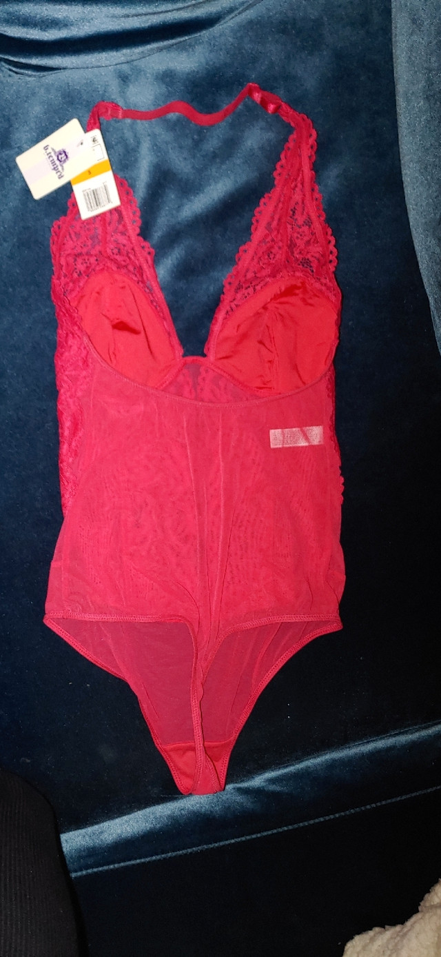 BNWT Wacoal Ciao Bella bodysuit in size small in Women's - Other in City of Toronto - Image 3