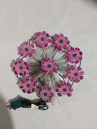 VTG Tree Topper Pink Flowers & Lights Silver Tinsel Works, View more