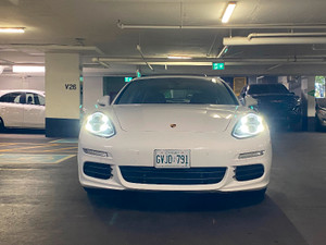 2014 Porsche Panamera S E-Hybrid