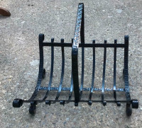 WROUGHT IRON WOOD HOLDER/INDOOR OUTDOOR /HOME FIREPLACE