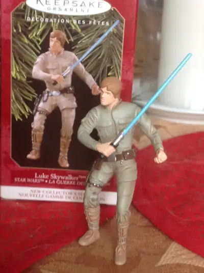 Hallmark Star Wars Ornaments Ornements de Noel, View more