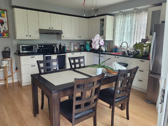 128 Av. de la Grande Allee — photo 2