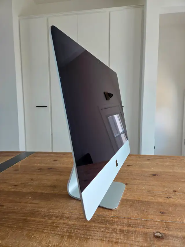 iMac Late-2013 21.5 pouces | Intel Core I5 | 8 Gb RAM | 1 Tb HDD in Desktop Computers in Laval / North Shore - Image 11